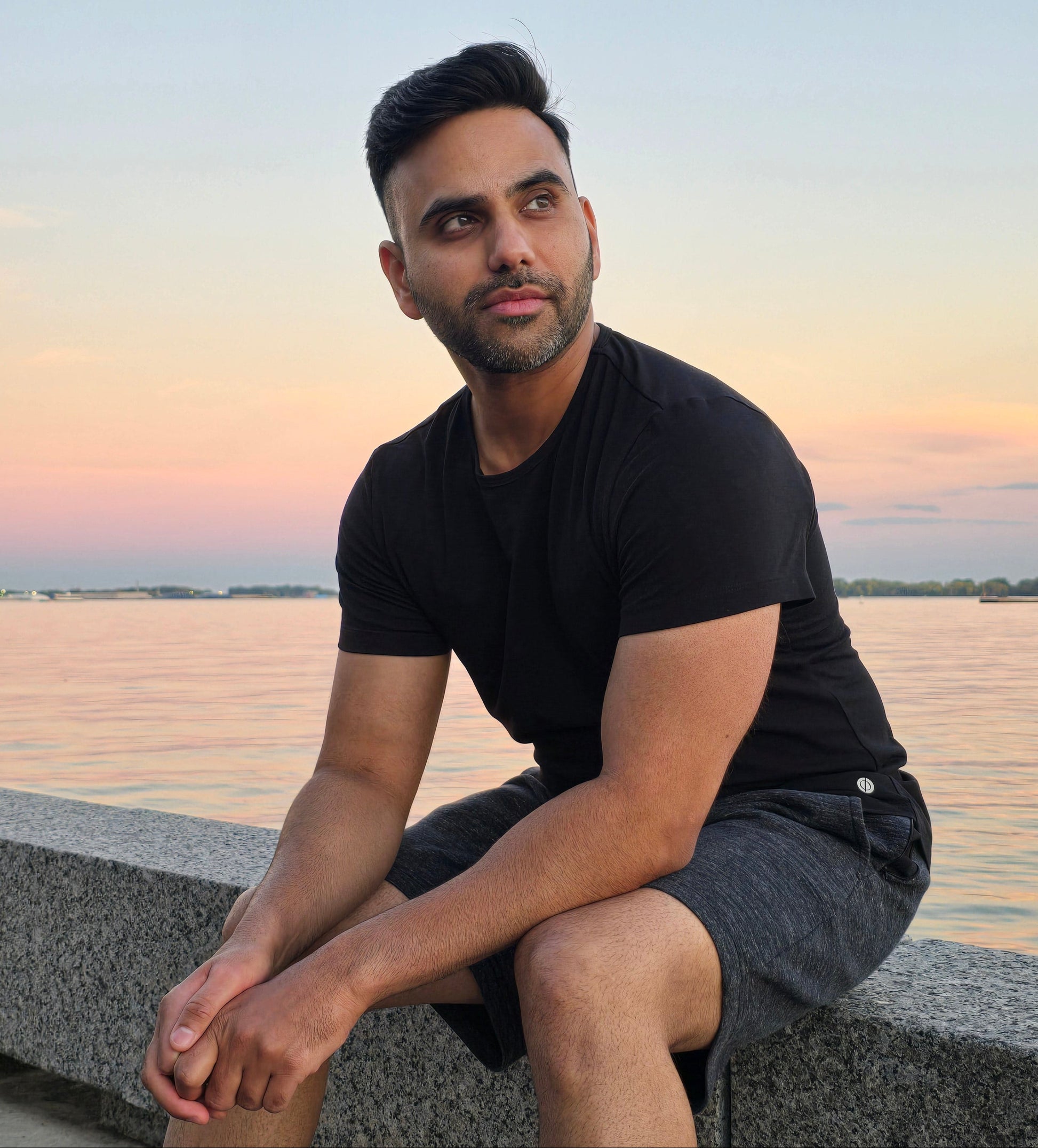 Drøn premium men’s t-shirt in motion — performance stretch and breathable comfort. Office to social setting to gym or run. Dron is made for everything.