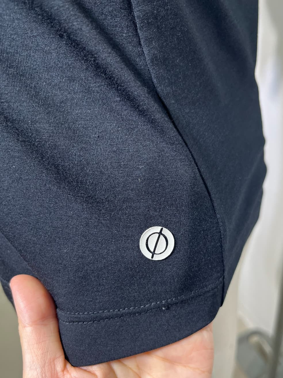 Bamboo-Cotton Black Tee with a Dron logo