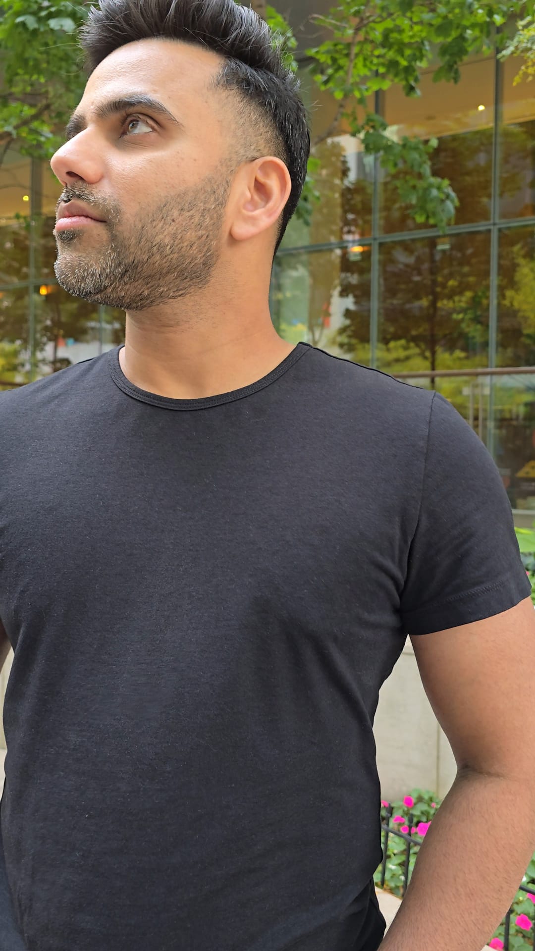 Close-up of Drøn bamboo cotton spandex fabric — smooth texture and durable stitching. Dron versatile clothing. Only black tee you will ever need.